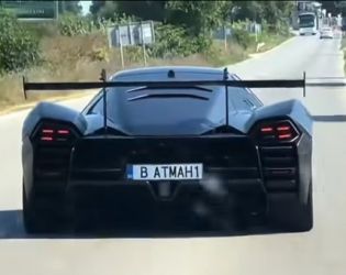 Батман или Ватман: ВИДЕО НА ДЕНЯ