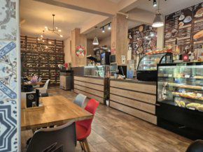 ДА! Оригинали и традиции в Густо до „мястото, където всички плачат”