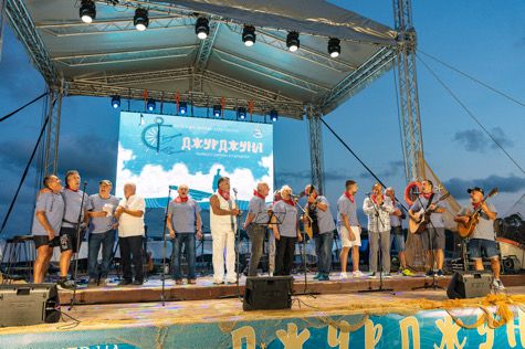 Автентична „Джурджуна“ огласи сърцето на Царево с нечувана сила 