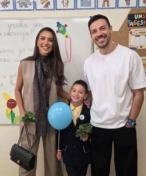 Алекс Богданска и Дани Петканов заедно за първия учебен ден на сина си