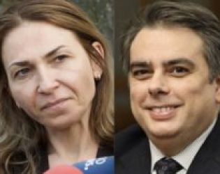 Парите от митниците отиваха при Асен Василев: Показания на Петя Банкова