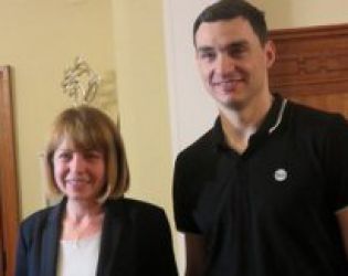 Вл. Николов подкрепен от Фандъкова със зала за децата преди 10 г., вдъхнови я за Програмата за спорт