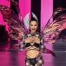Victoria’s Secret Fashion Show 2025 се завръща с грандиозен състав и блясък в Ню Йорк