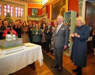 Крал Чарлз отпразнува 77-ия си рожден ден в историческия замък