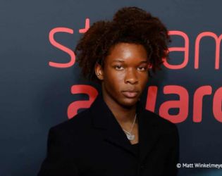 Американският рапър D4vd е заподозрян по дело за смъртта на тийнейджърка