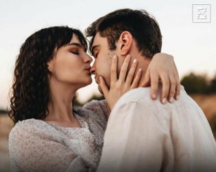 Целуването се е появило преди 21 милиона години, показва ново изследване