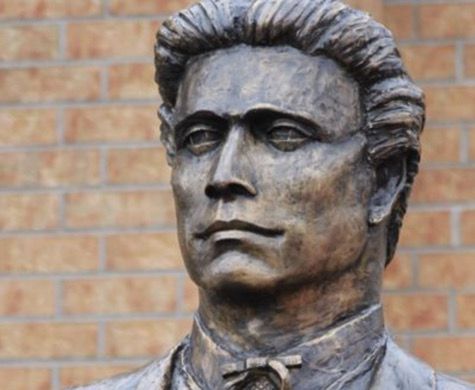 Барелеф на Васил Левски вече е открит в италианския град Монца
