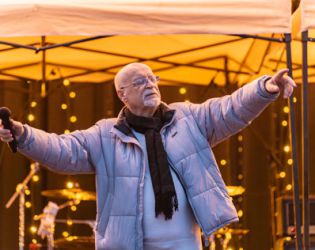 Община Царево - Сигнал“ с впечатляващ финал на Никулден в Царево