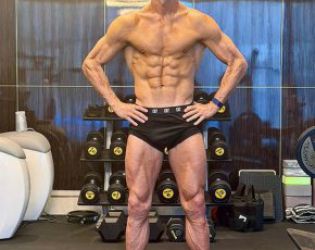 Как Роналдо изглежда така на 40: строг режим на сън и до 4 часа тренировки дневно