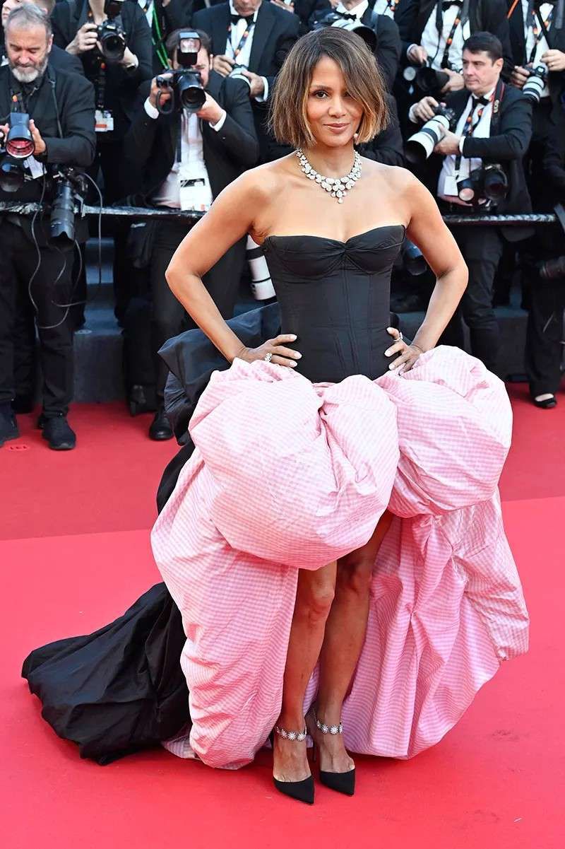 Холи Бери критикува Холивуд