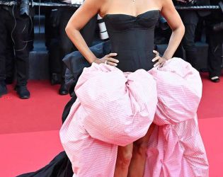 Холи Бери критикува Холивуд