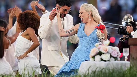 Шоуто на полувремето на Super Bowl 2026: Бед Бъни е хедлайнер с Лейди Гага, Рики Мартин и други