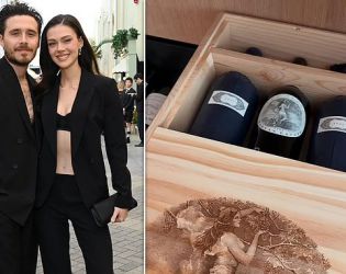 Бруклин и Никола пият вино за 2 хил. долара