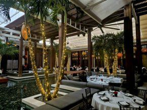 ДА! Setai e върхът на лукса в Маями: Fashion Fusion храна, стил и дизайн с истински американци (ВИДЕ