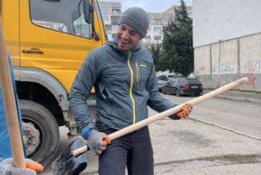 Терзиев дава на Титан 70% повече от обещаното и много над парите на общинското дружество за чистота: