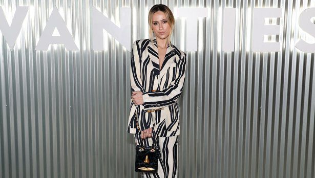 Мария Бакалова, Кая Гербер и Парис Джексън блеснаха на партито „Млад Холивуд“ на Vanity Fair