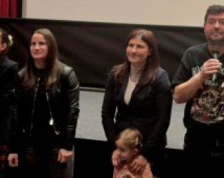 Когато документалното кино е по-добро от игралното: Походът на амазонките за старт на 30-ия София фи