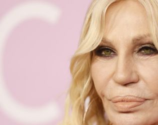 Донатела Версаче: Брат ми ме принуди да остана