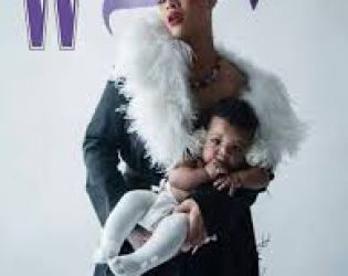 Риана и бебето ѝ Роки – в центъра на новия брой на W Magazine