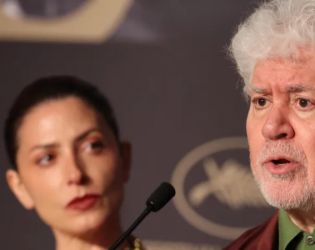 Педро Алмодовар  Европа не трябва да е подчинена на Доналд Тръмп