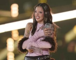 „Bangaranga“ на Дара изпревари Азис и стана най-слушаната българска песен в Spotify