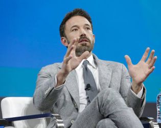 Бен Афлек спечели 587 милиона долара след сделка с Netflix