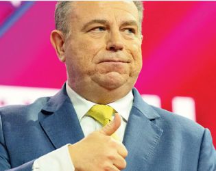 Тръмп тв дава $400М за Нова тв