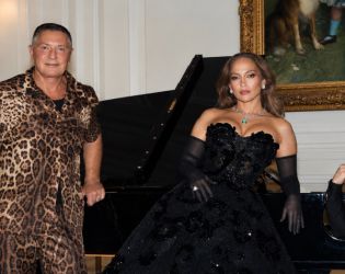 Дженифър Лопес в Dolce & Gabbana