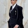 Джей Ло като жокей на ревюто на Dolce & Gabbana в Милано