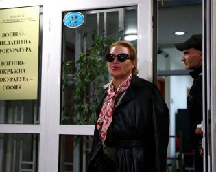 Соня Колтуклиева отказа извинението на Доцова: Казах ѝ да си тръгне