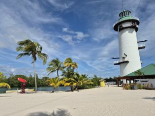 Белиз: Най-големият риф в света и безкрайното спокойствие 